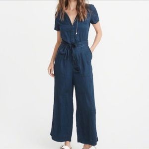 Abercrombie & Fitch short-sleeve denim jumpsuit